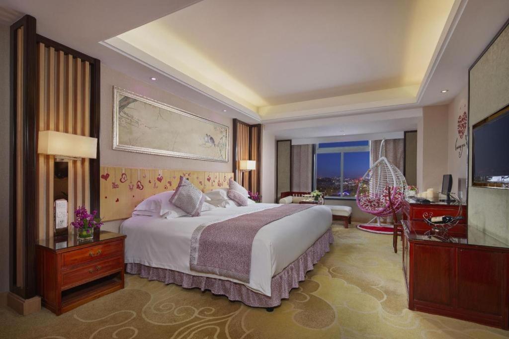 Feicheng Blossom Hotel Exterior foto
